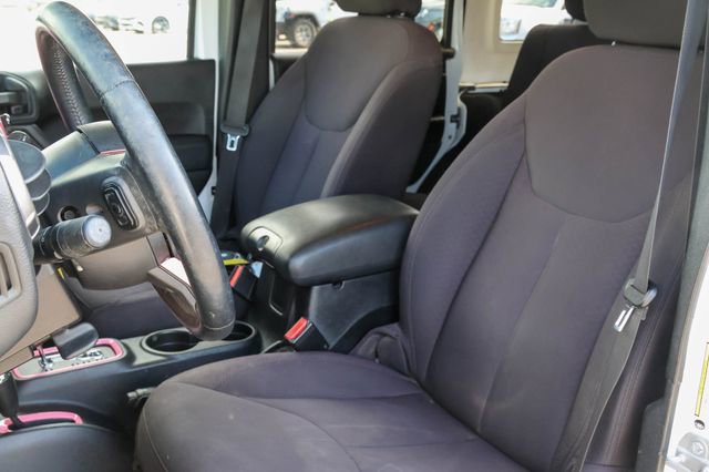 Used 2015 Jeep Wrangler Unlimited Sport w/ Quick Order Package 24S AWD/4WD image 10