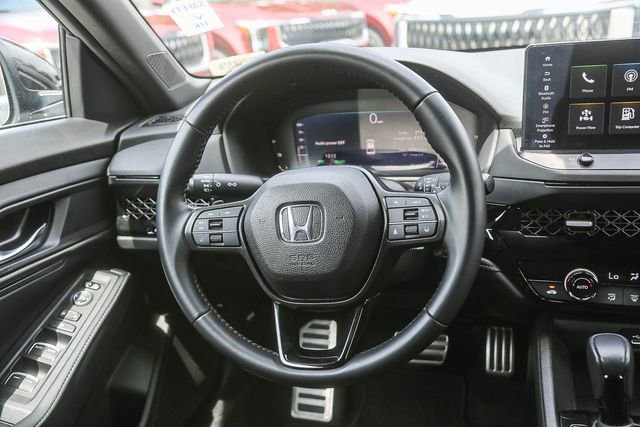 Used 2023 Honda Accord Sport image 16