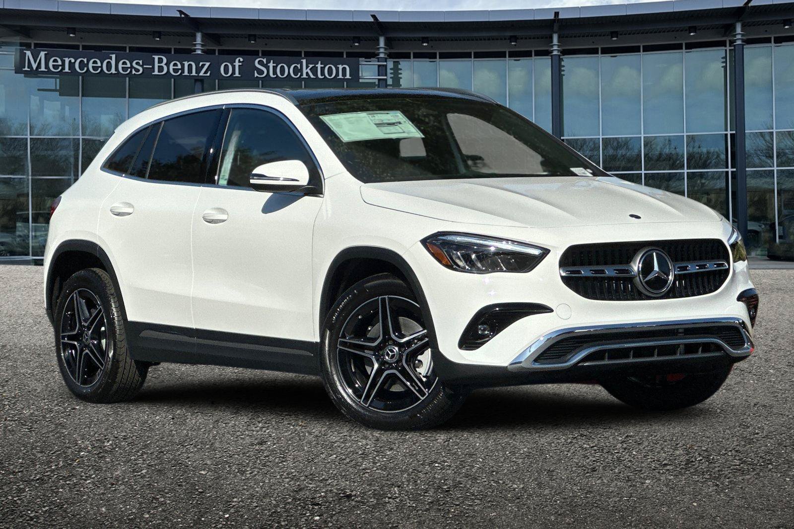 New 2026 Mercedes-Benz GLA 250 4MATIC