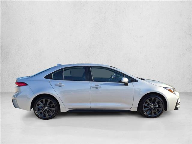 Used 2026 Toyota Corolla SE FWD image 4