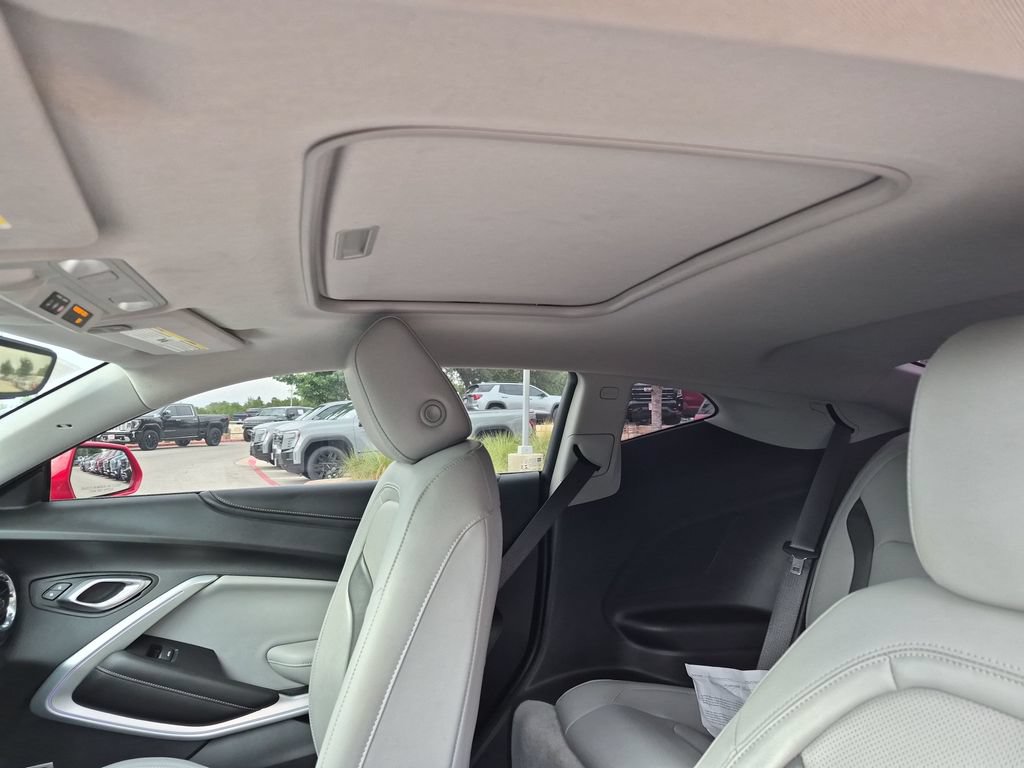 Used 2019 Chevrolet Camaro SS RWD image 30