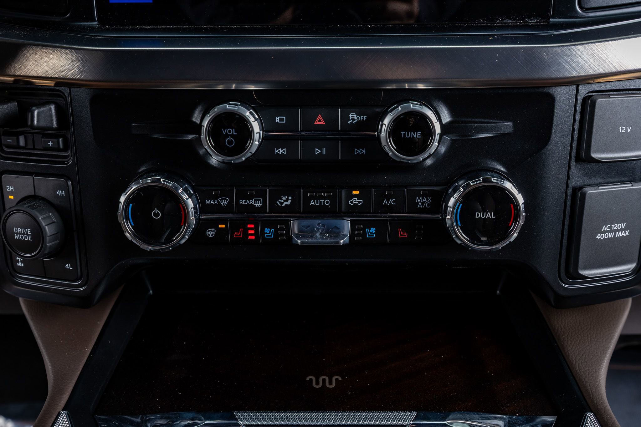 Used 2026 Ford F250 King Ranch w/ Chrome Package image 27