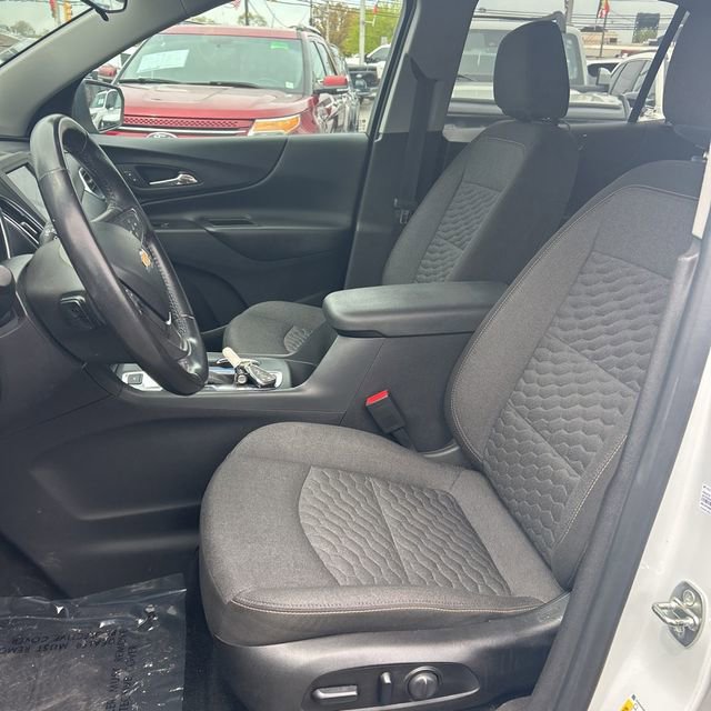 Used 2021 Chevrolet Equinox LT AWD/4WD image 12