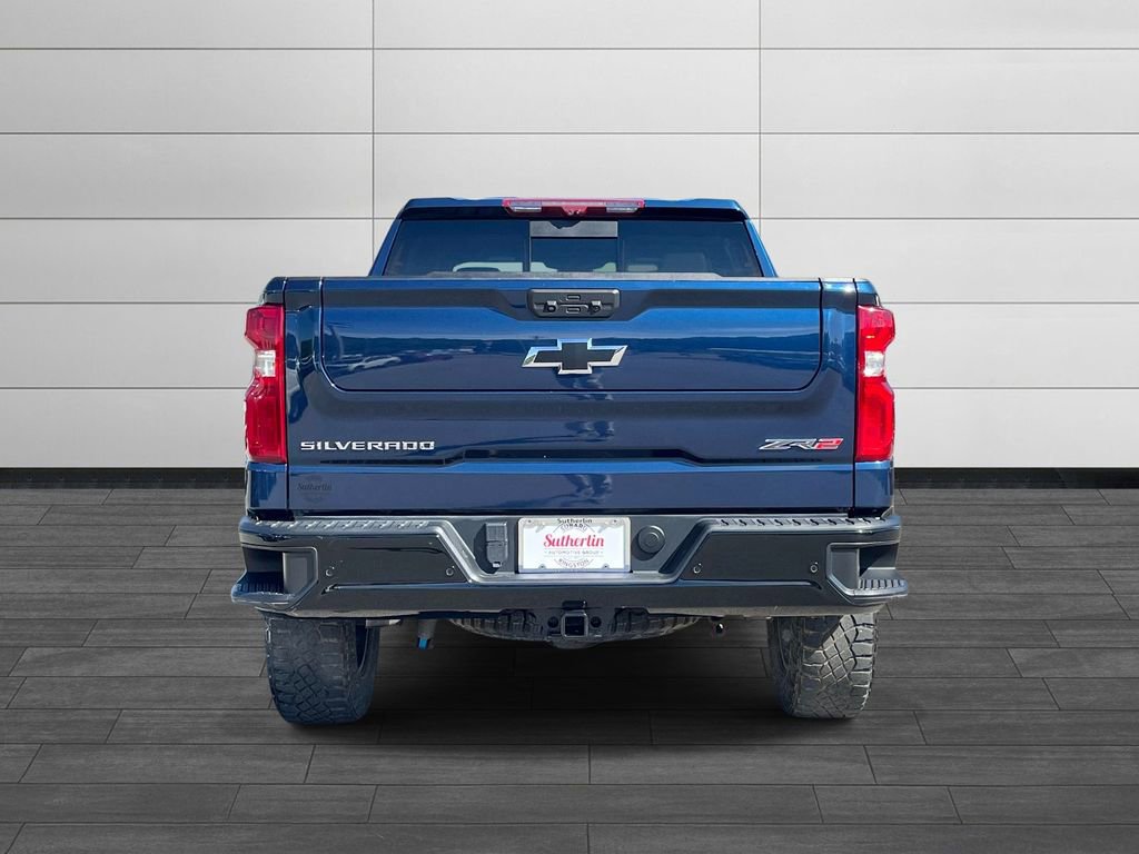 Used 2023 Chevrolet Silverado 1500 ZR2 w/ Technology Package AWD/4WD image 4