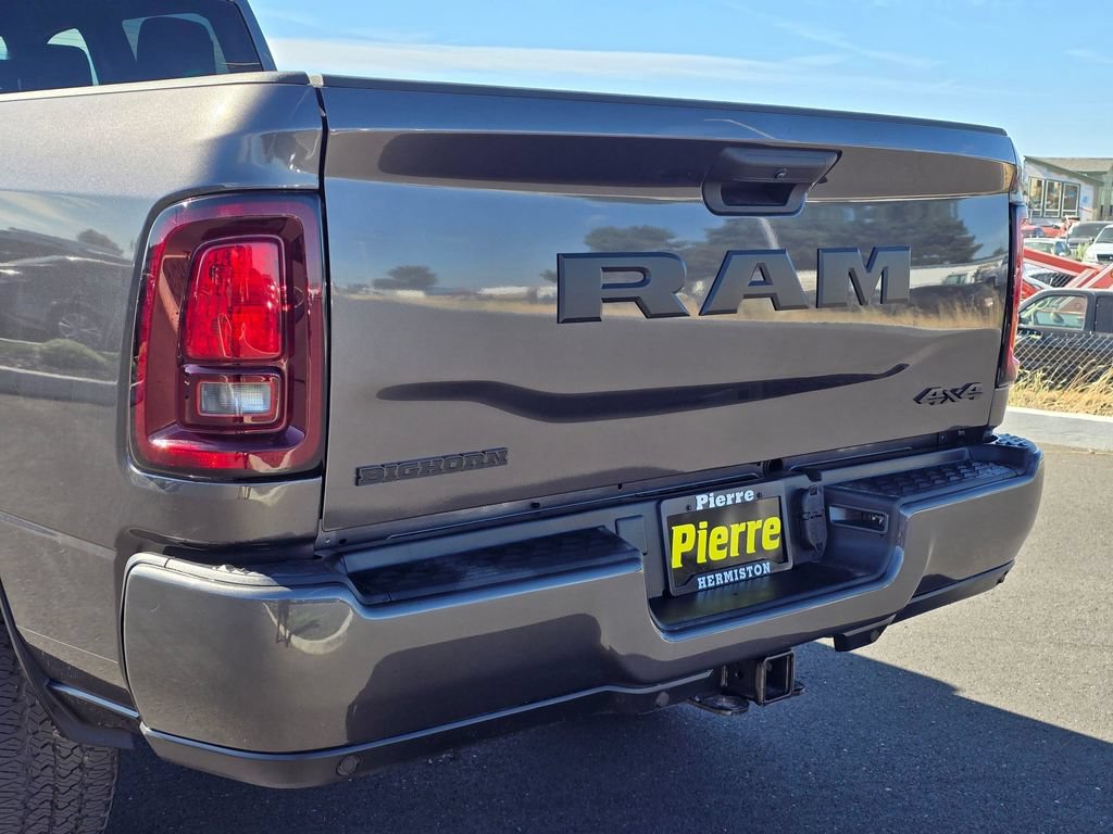 New 2026 RAM 3500 Big Horn AWD/4WD image 7