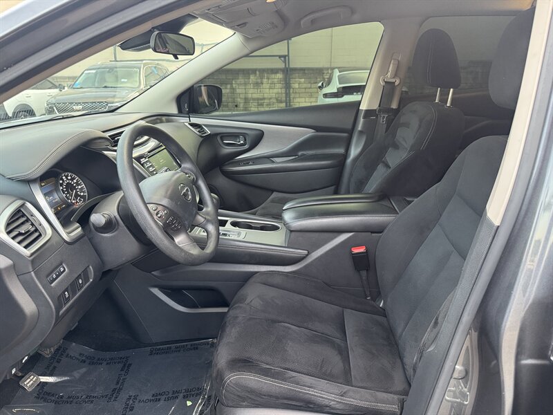 Used 2021 Nissan Murano S FWD image 23