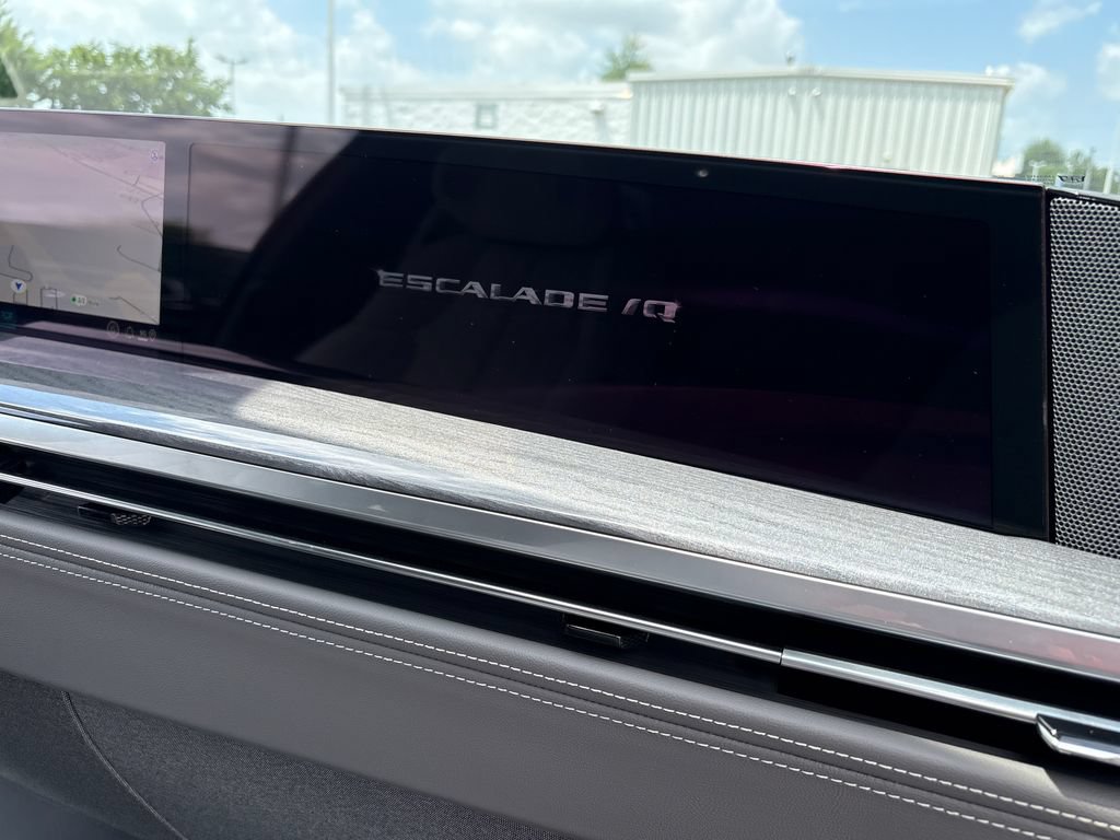 New 2026 Cadillac Escalade IQ Sport 1 w/ LPO, Floor Liner Package AWD/4WD image 63