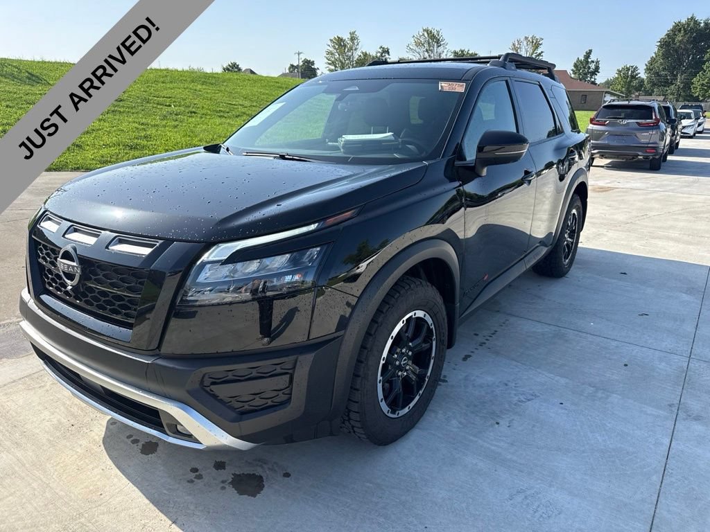 Certified 2025 Nissan Pathfinder Rock Creek AWD/4WD image 1
