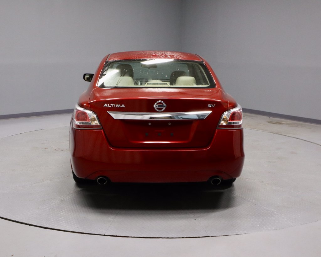 Used 2015 Nissan Altima 2.5 SV FWD image 10
