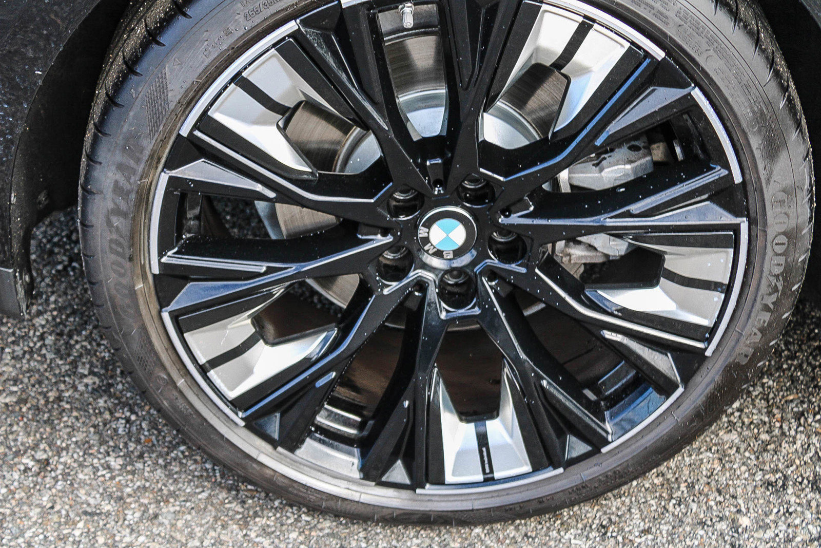 Certified 2025 BMW 430i w/ Parking Assistance Package image 11