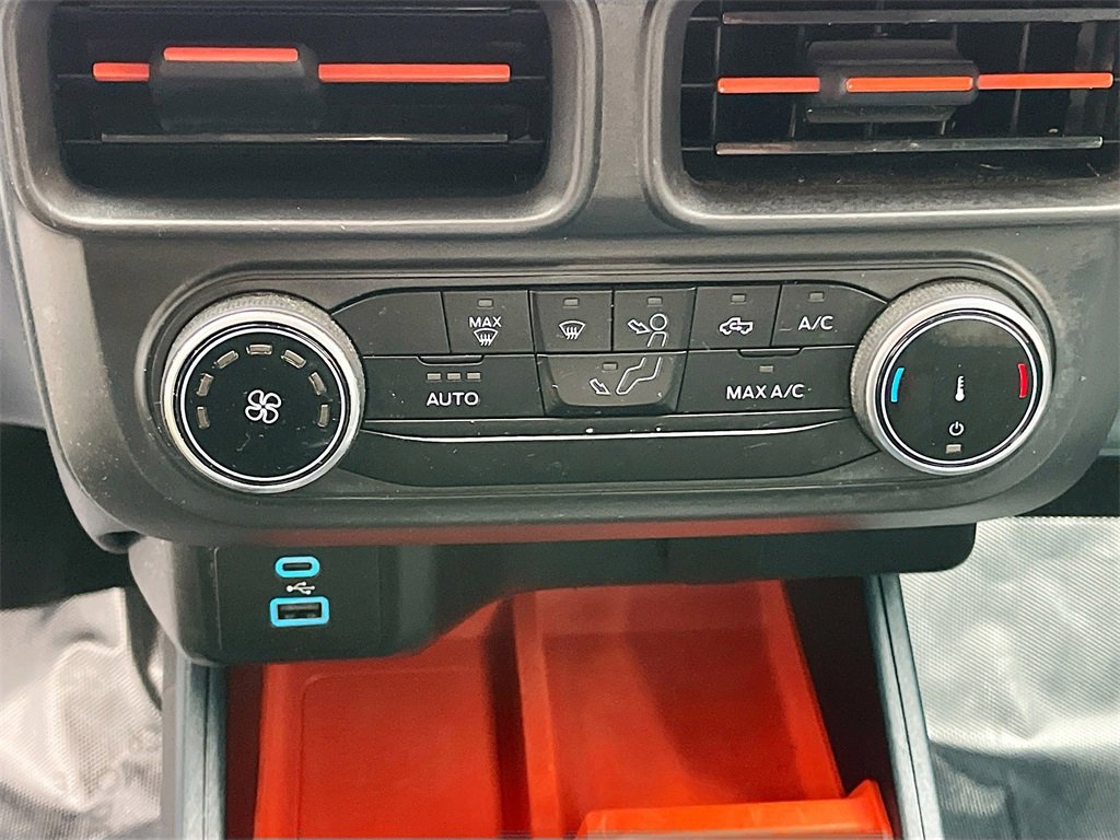 Used 2024 Ford Maverick XLT w/ Equipment Group 300A Standard image 15