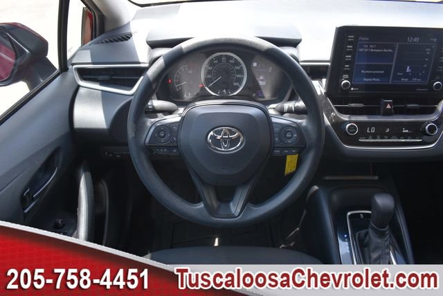 Used 2022 Toyota Corolla LE FWD image 25