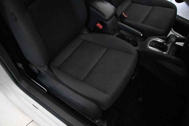 Used 2008 Volkswagen Rabbit S image 16