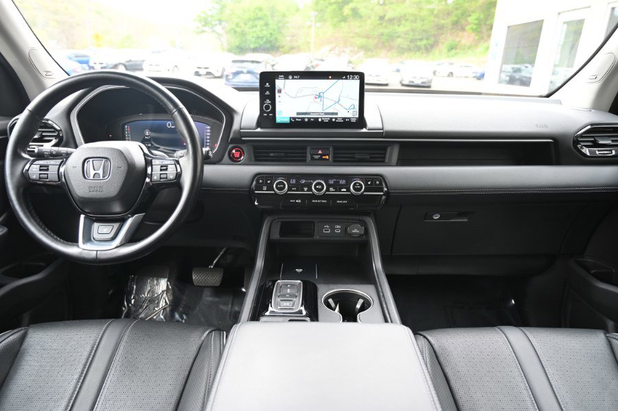 Used 2023 Honda Pilot Elite image 15