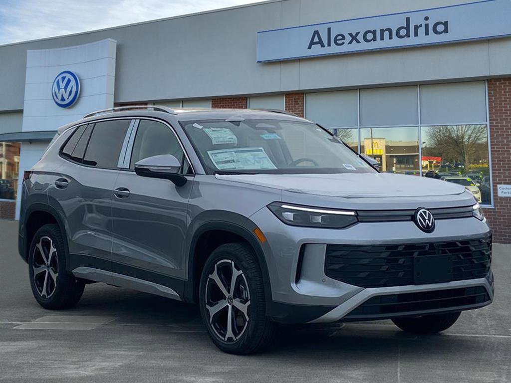 New 2026 Volkswagen Tiguan SE image 1