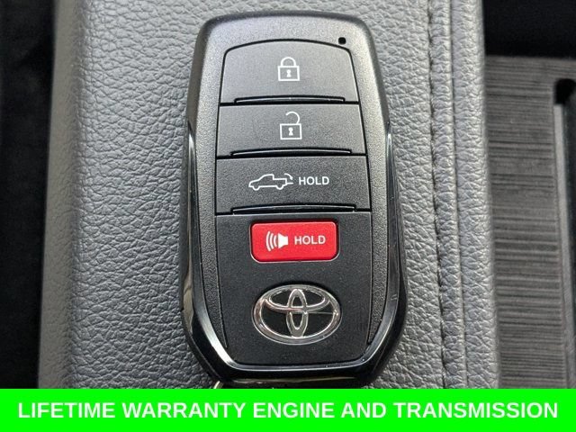Used 2023 Toyota Tundra Limited AWD/4WD image 35