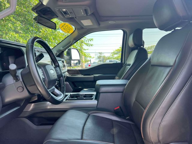 Used 2024 Ford F250 Lariat w/ Lariat Ultimate Package AWD/4WD image 19