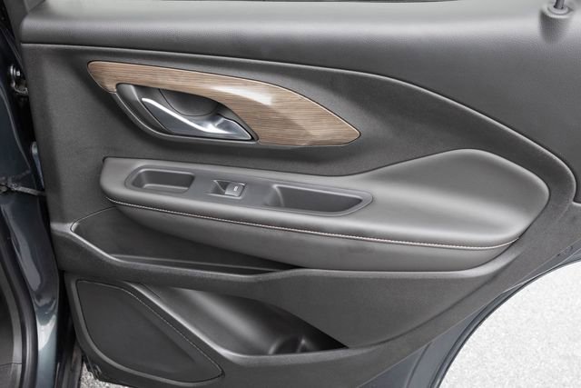 Used 2022 GMC Terrain Denali w/ Denali Premium Package image 18