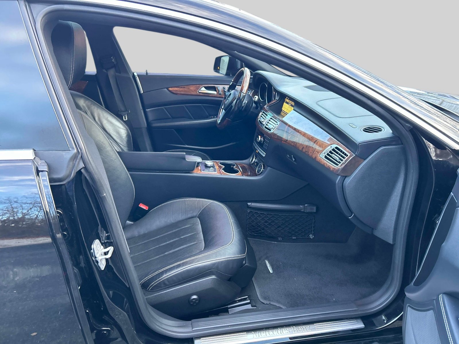 Used 2012 Mercedes-Benz CLS 550 4MATIC image 17