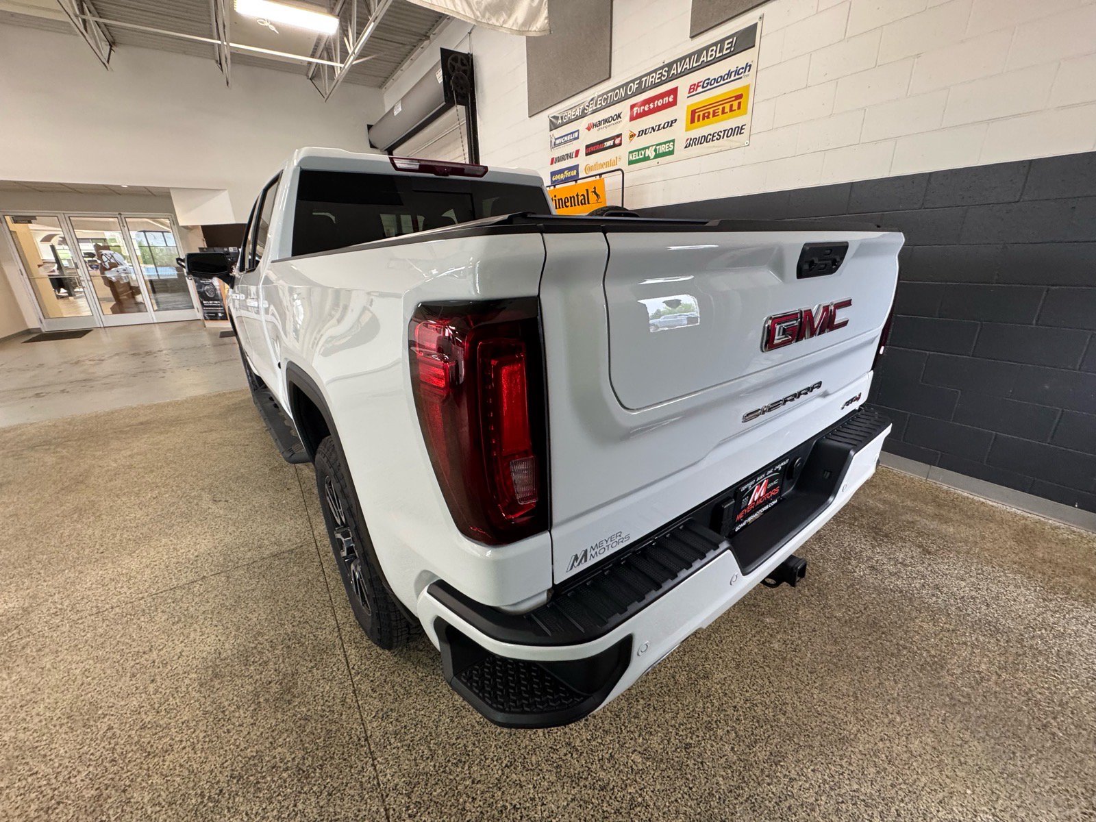 Used 2026 GMC Sierra 1500 AT4 w/ AT4 Premium Package AWD/4WD image 7