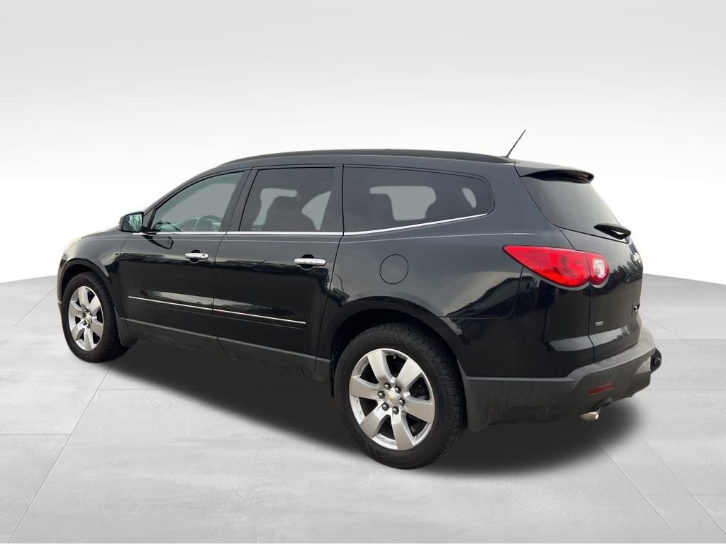 Used 2011 Chevrolet Traverse LTZ image 10