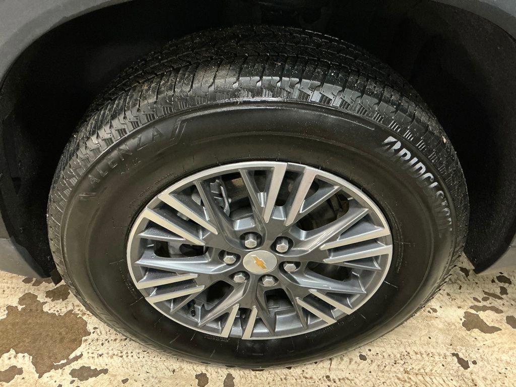 Certified 2026 Chevrolet Traverse LT image 8