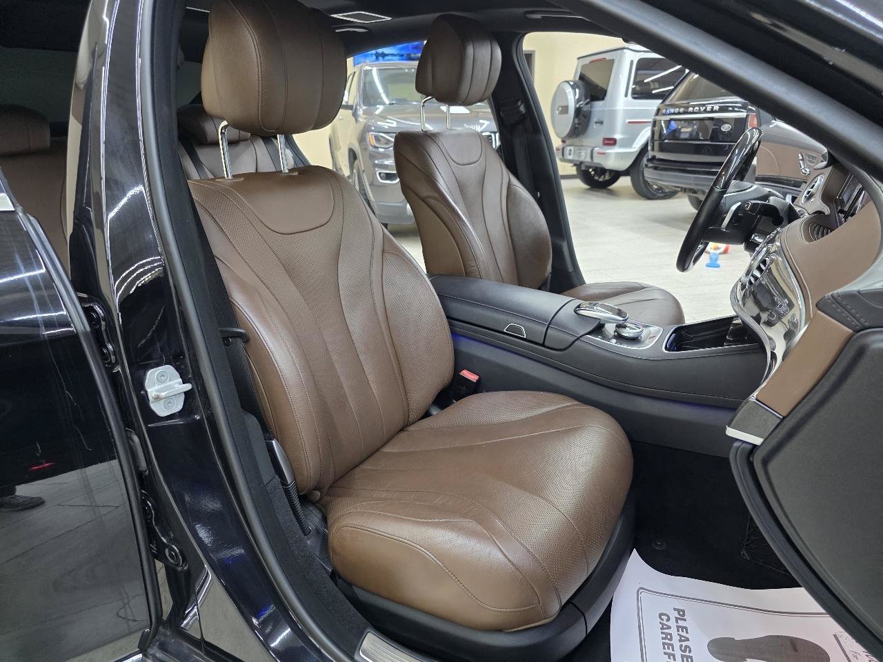 Used 2017 Mercedes-Benz S 550 Sedan image 20