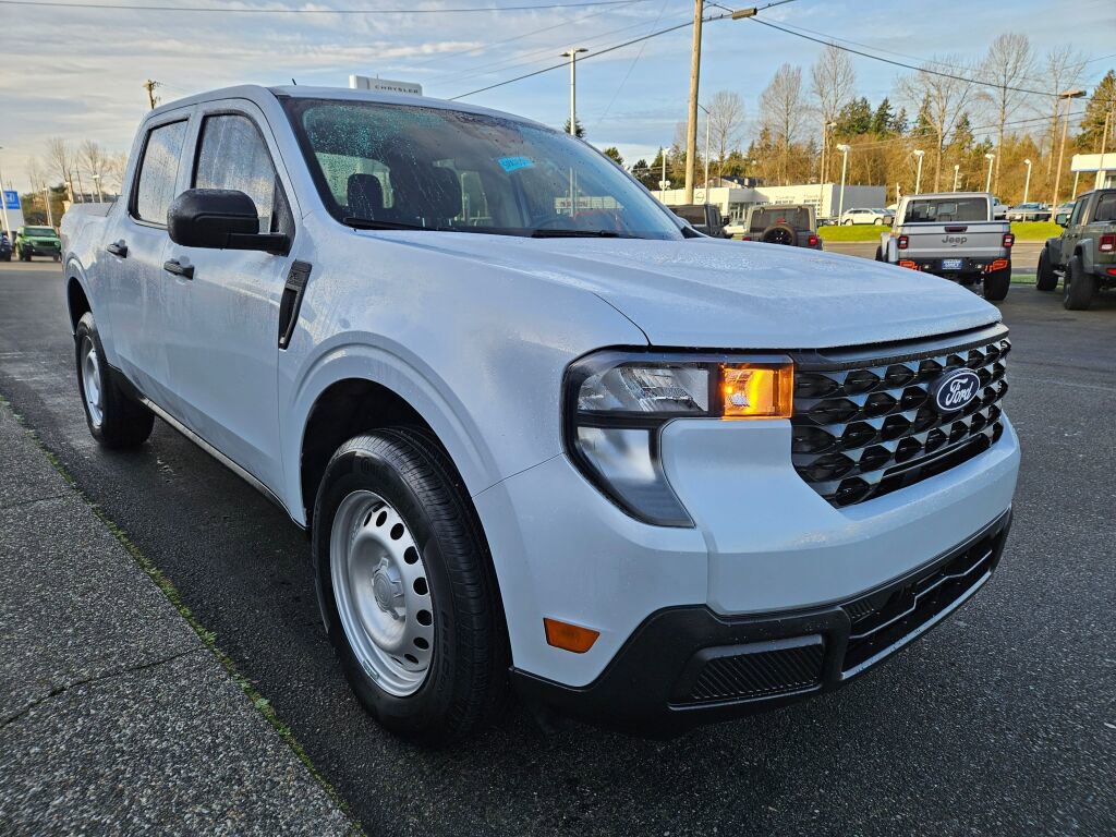 Used 2025 Ford Maverick XL w/ 4K Tow Package image 7