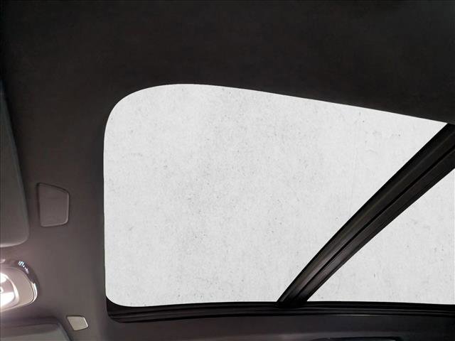 New 2026 Volvo XC90 T8 Plus w/ Protection Package Premier image 5