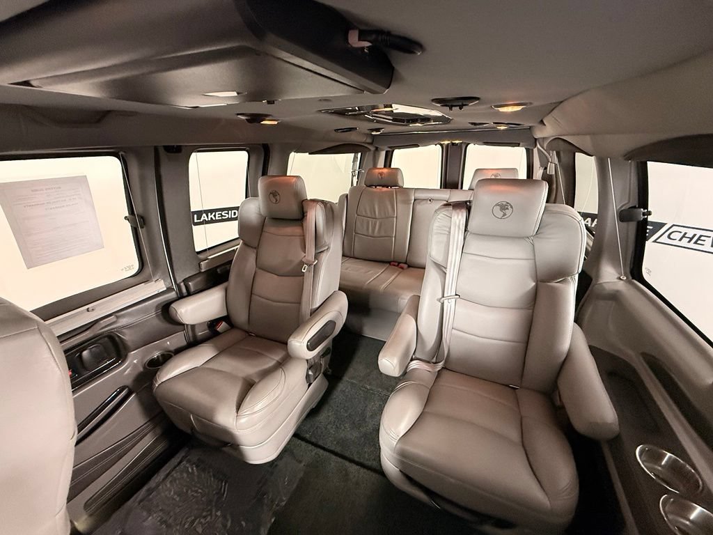 Used 2021 Chevrolet Express 2500 LS w/ Enhanced Convenience Package RWD image 27