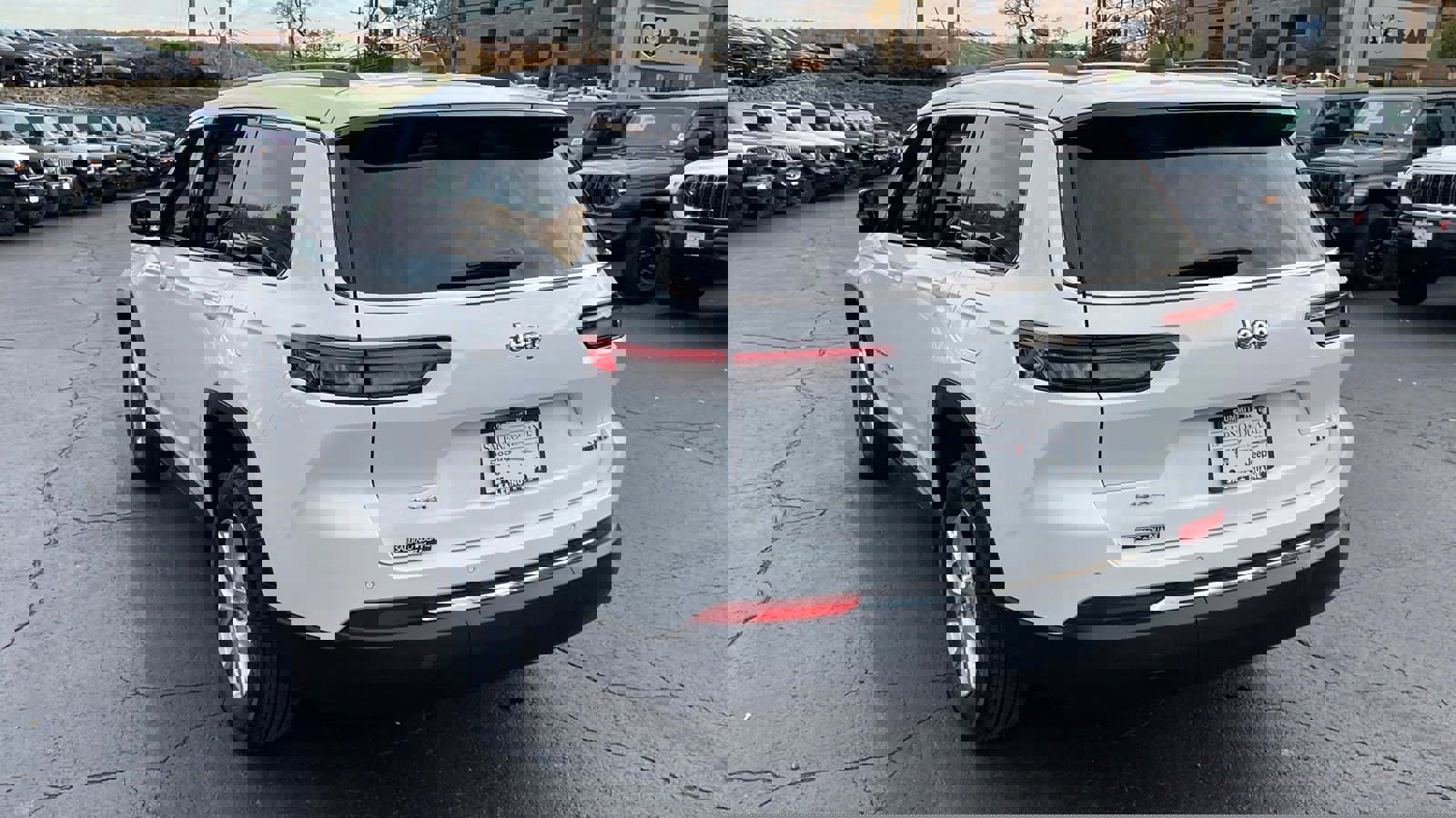 Certified 2023 Jeep Grand Cherokee L Limited image 25