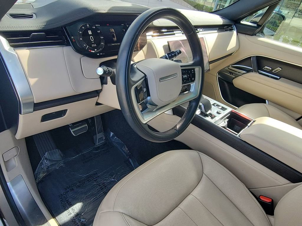 Certified 2023 Land Rover Range Rover SE AWD/4WD image 25