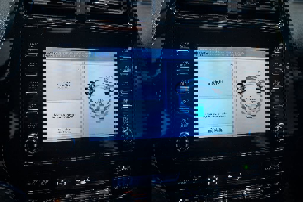 Used 2020 Toyota Prius LE image 23