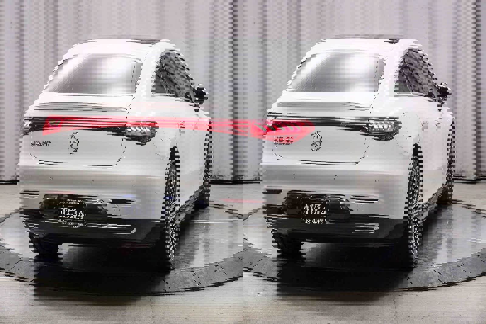 Certified 2022 Mercedes-Benz EQS 450+ Sedan image 4