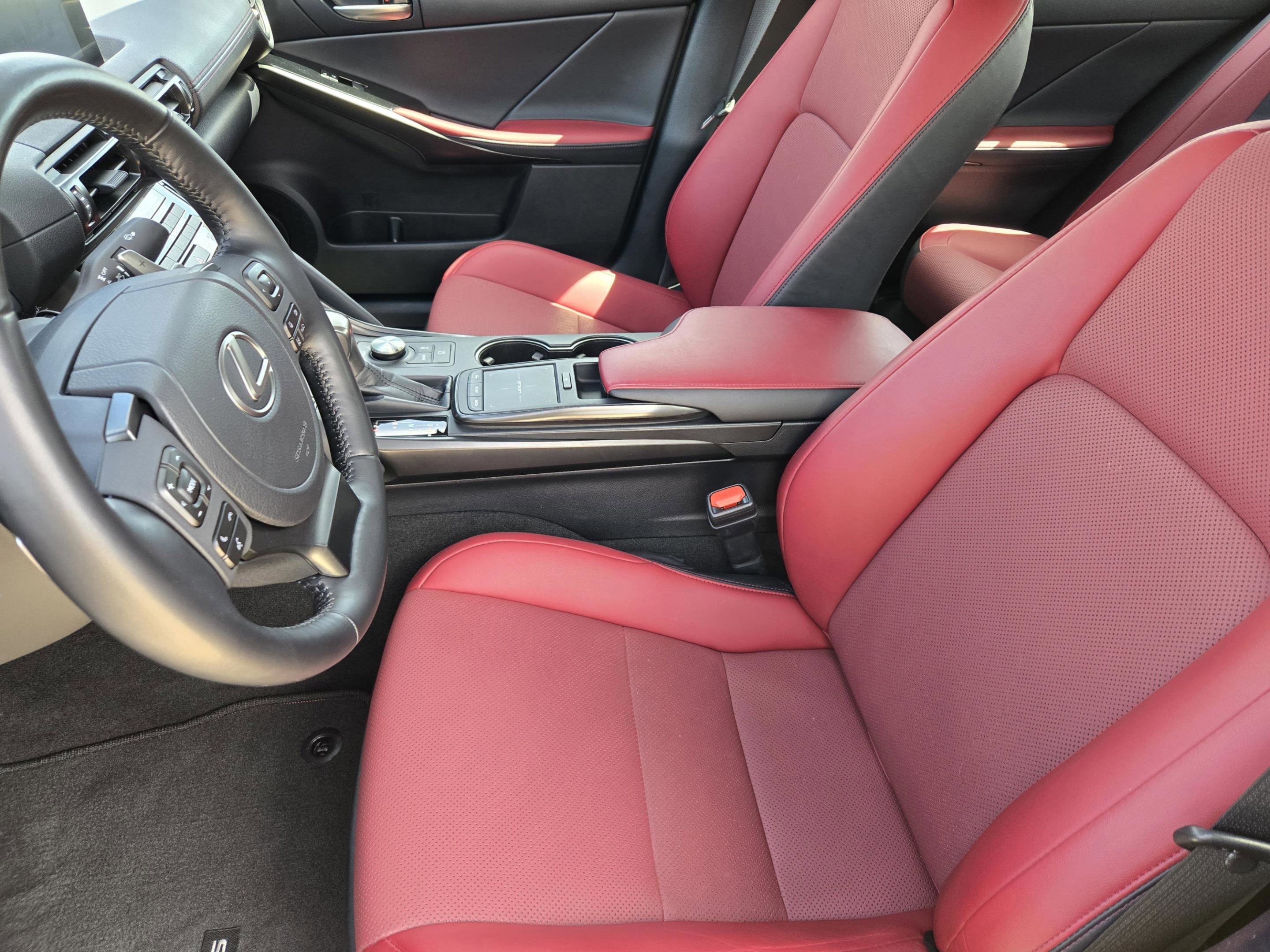 Used 2025 Lexus IS 350 F Sport w/ Accessory Package image 20