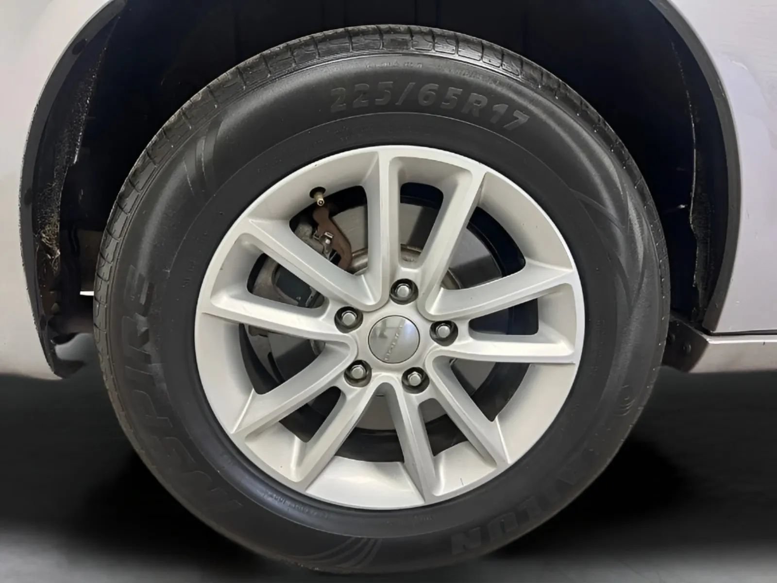 Used 2017 Dodge Grand Caravan SXT w/ Quick Order Package 29G SXT FWD image 27