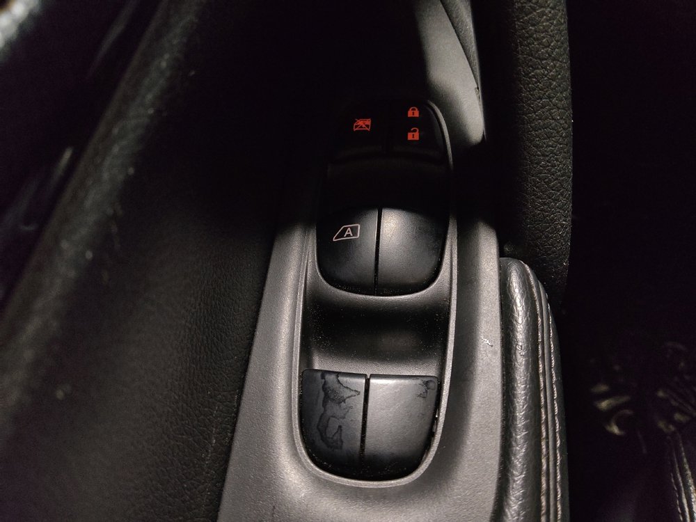 Used 2016 Nissan Rogue SL w/ SL Premium Package image 27