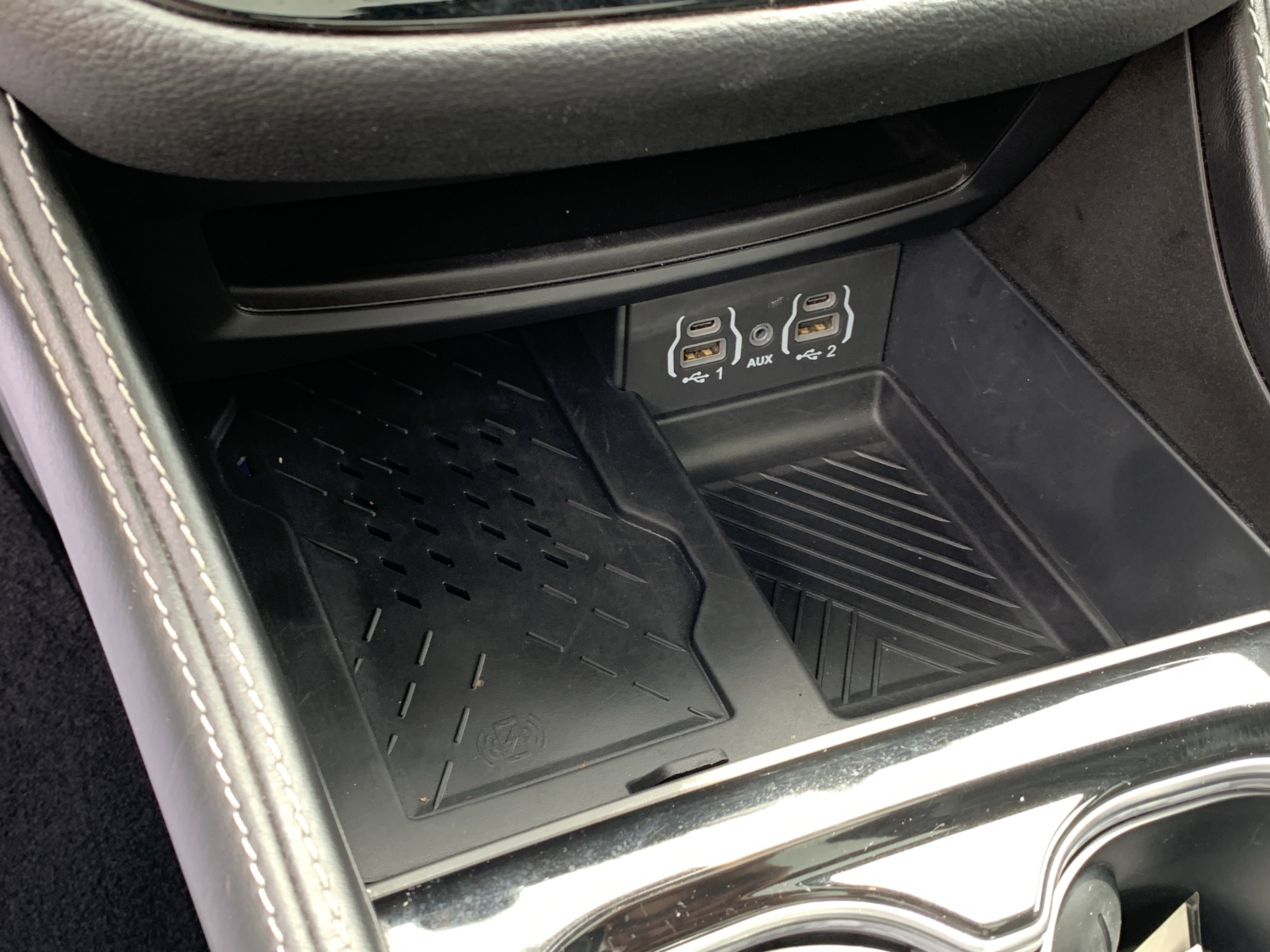 Used 2025 Chrysler Pacifica Limited FWD image 24