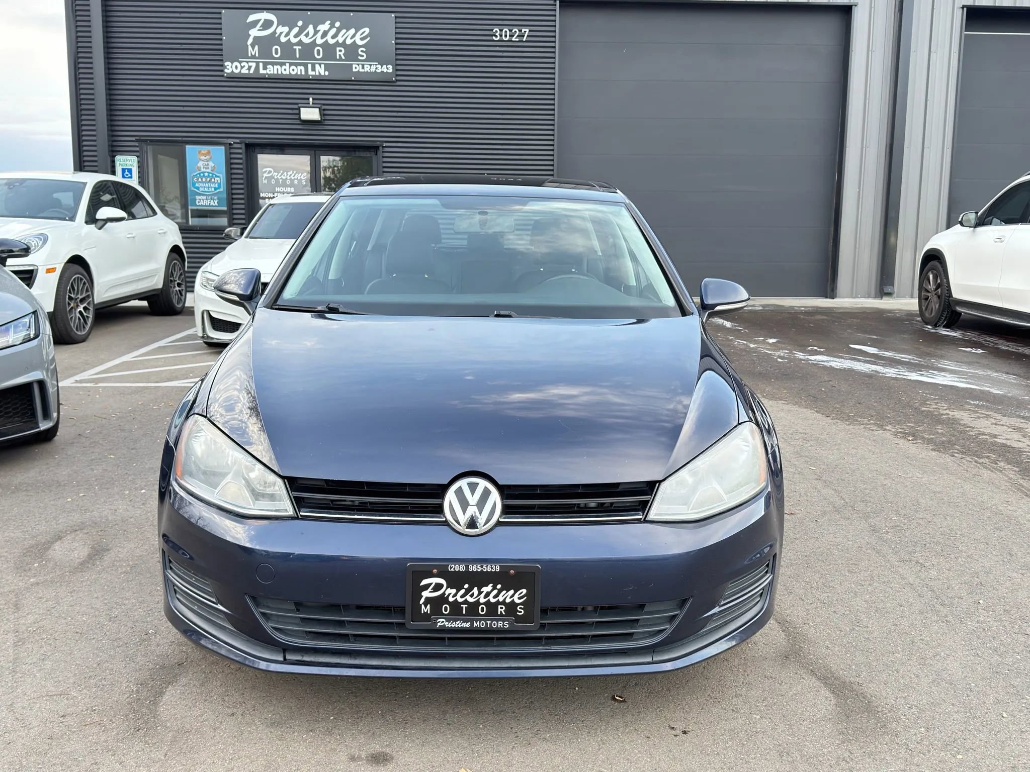 Used 2015 Volkswagen Golf S image 3