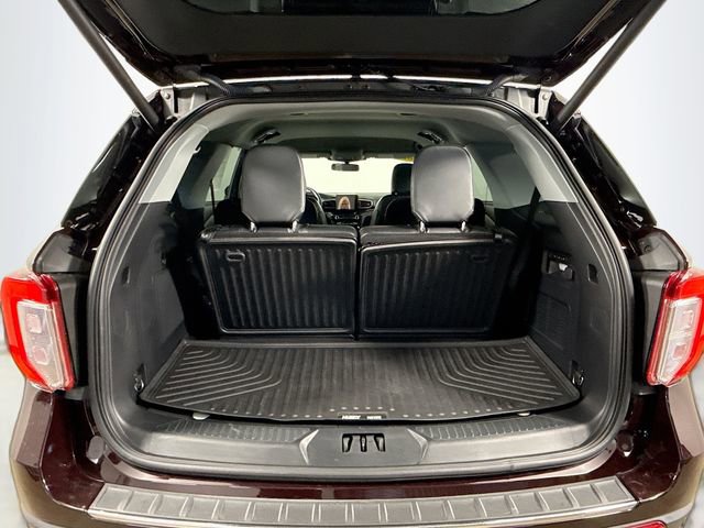 Used 2022 Ford Explorer Limited w/ Equipment Group 301A image 27
