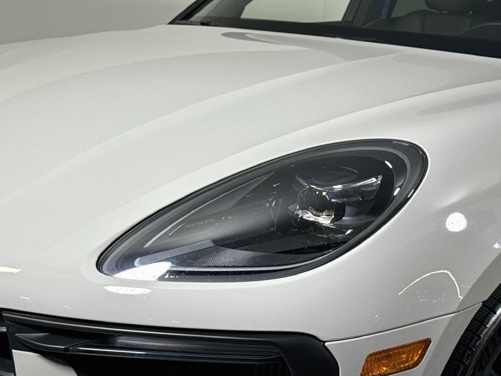 Certified 2023 Porsche Macan GTS AWD/4WD image 28