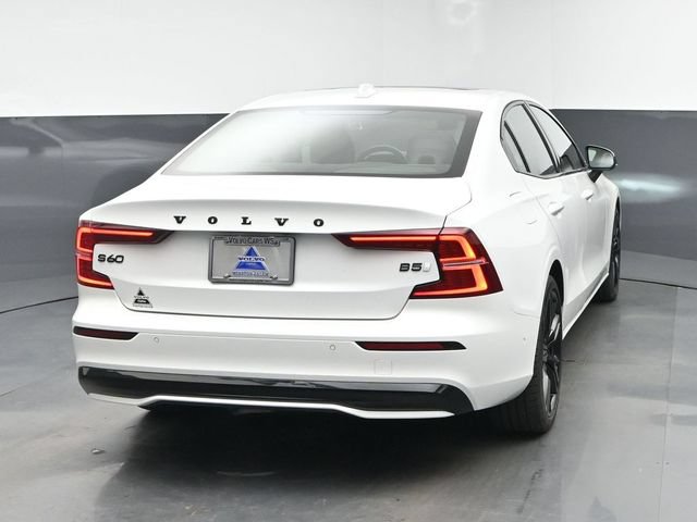 Used 2023 Volvo S60 B5 Ultimate w/ Climate Package FWD image 8