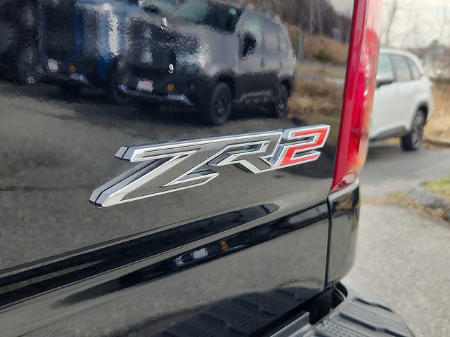 Used 2024 Chevrolet Silverado 2500 ZR2 w/ Technology Package image 32
