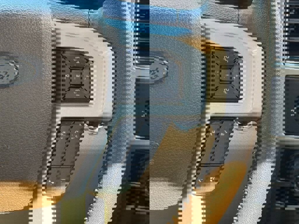 Used 2020 Ford F150 Lariat w/ Equipment Group 502A Luxury image 30