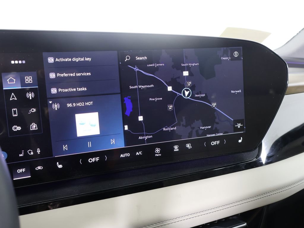 Used 2025 Audi Q6 e-tron Premium Plus w/ Premium Plus image 8