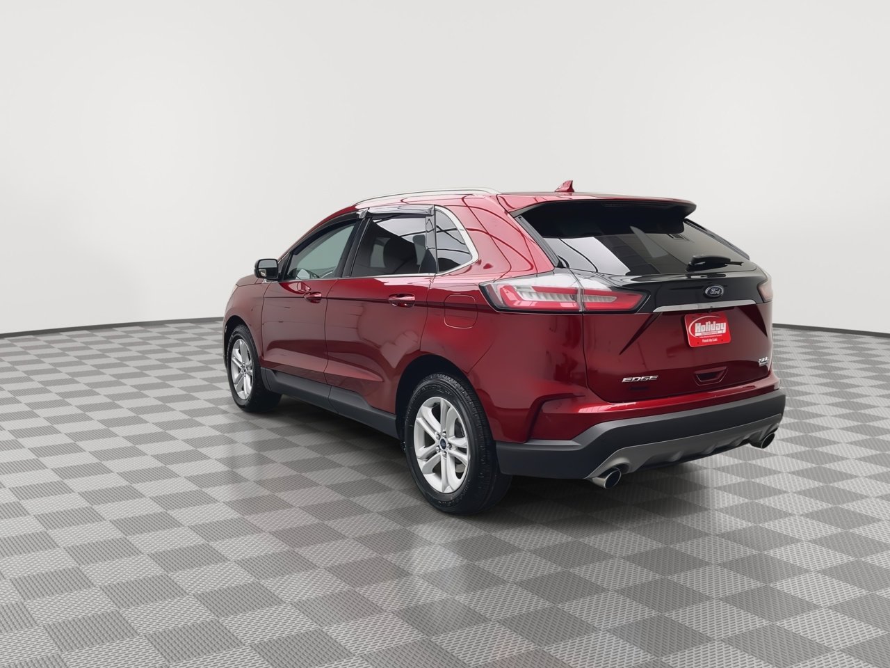 Used 2019 Ford Edge SEL w/ Cold Weather Package AWD/4WD image 39