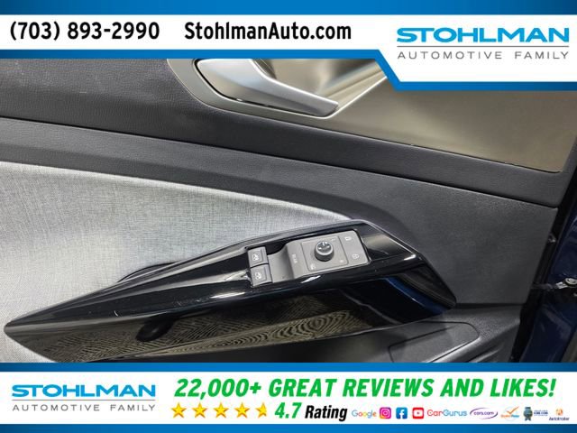 Used 2023 Volkswagen ID.4 2WD image 12