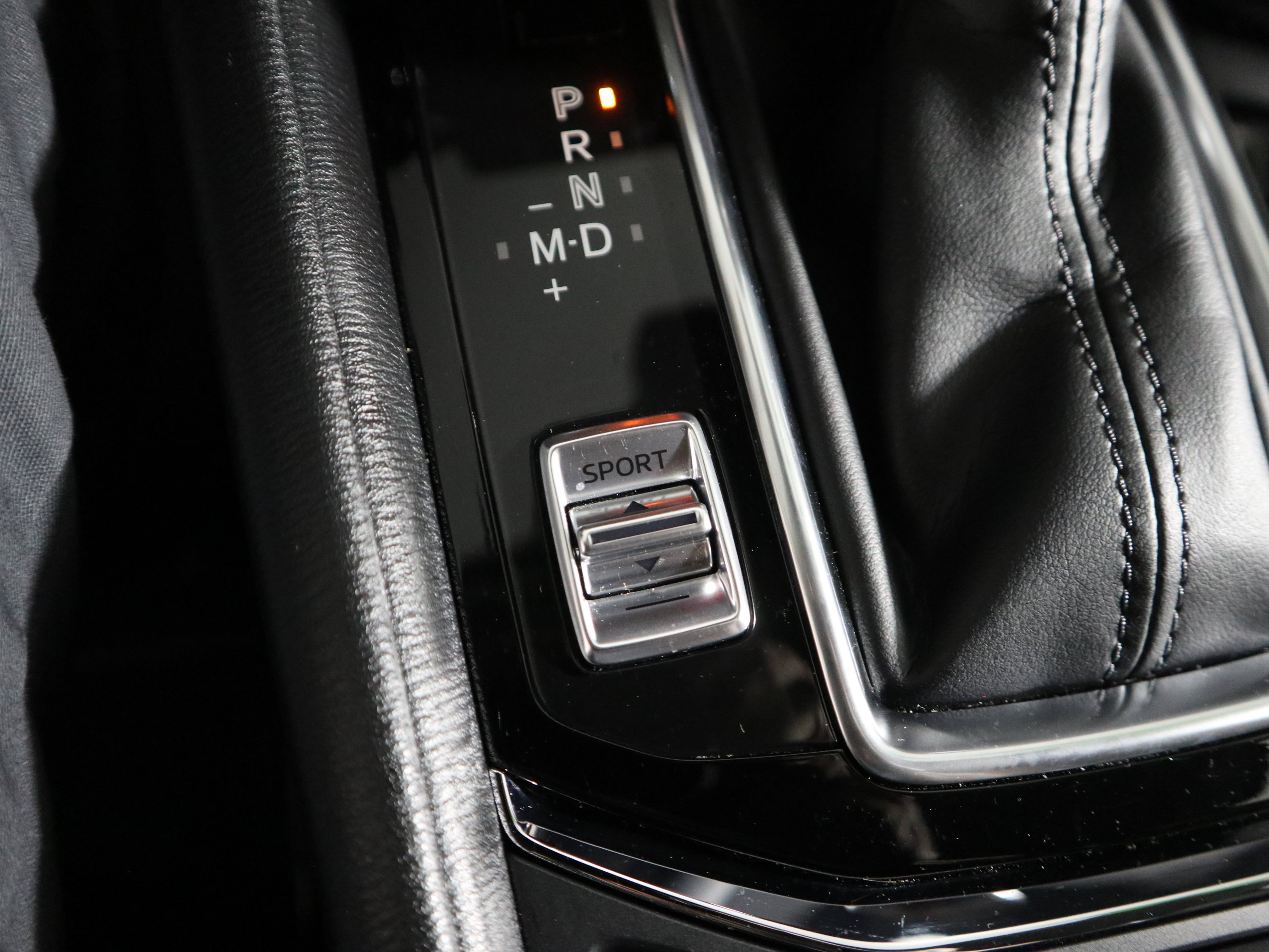 Certified 2025 MAZDA CX-5 AWD 2.5 S w/ Select Package image 32