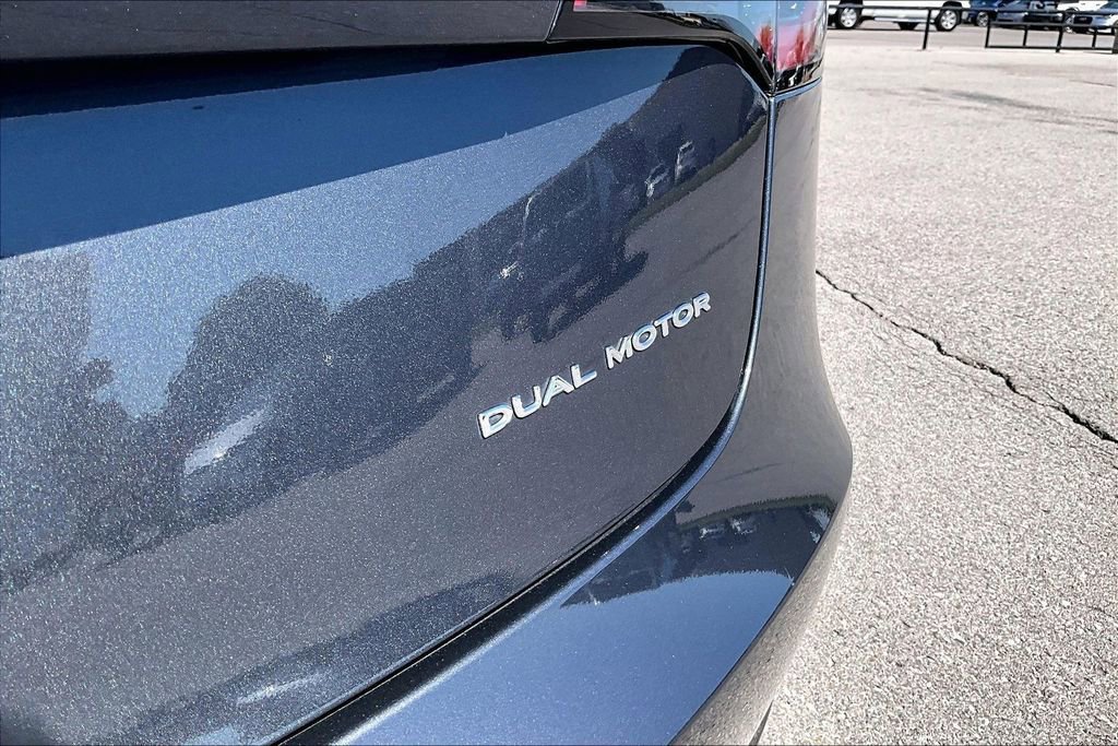 Used 2022 Tesla Model 3 Long Range AWD/4WD image 30