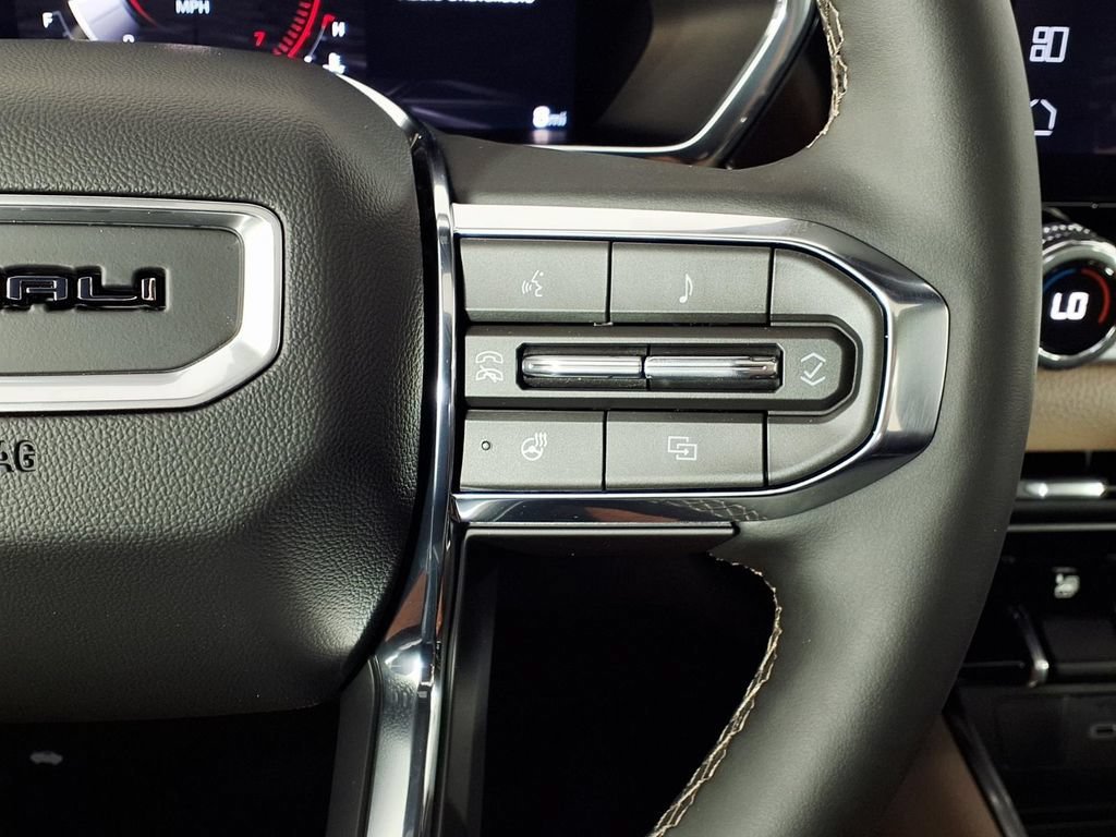 New 2026 GMC Canyon Denali w/ LPO, Denali Black Edition AWD/4WD image 19